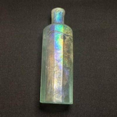 ANTIQUE BOTTLES