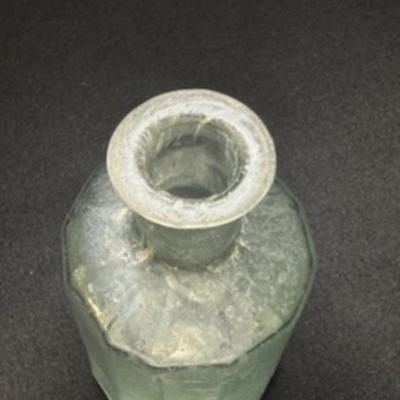 ANTIQUE BOTTLES