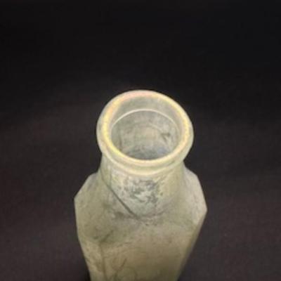 ANTIQUE BOTTLES