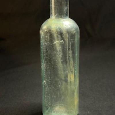 ANTIQUE BOTTLES