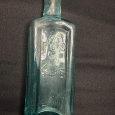 MORE ANTIQUE BOTTLES
