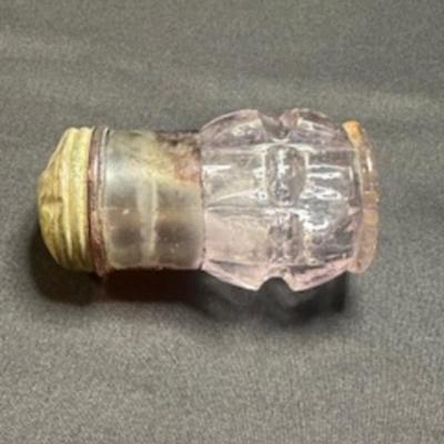 SMALLER ANTIQUE BOTTLES AND SHAKERS