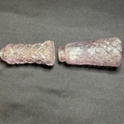 SMALLER ANTIQUE BOTTLES AND SHAKERS