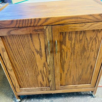 Storage/Bar Cabinet. (Wood)