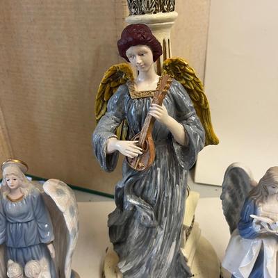 Angles Figurines