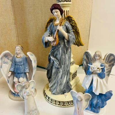 Angles Figurines