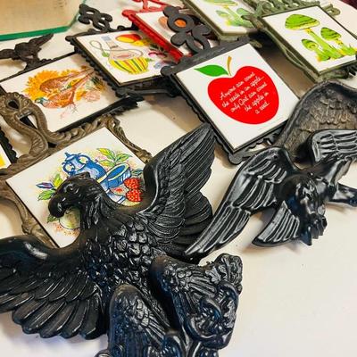 Decorative Vintage Wall Hangings