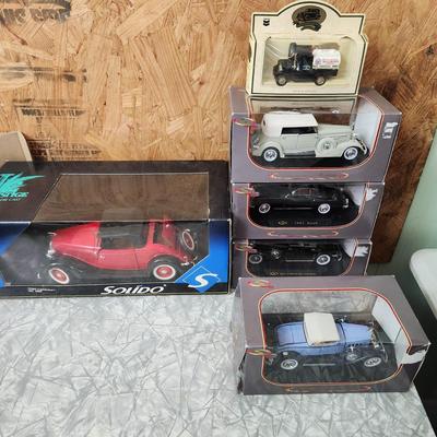 Lot of 6 Die Cast Vehicles