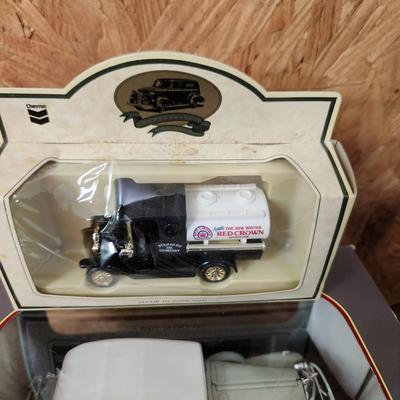 Lot of 6 Die Cast Vehicles