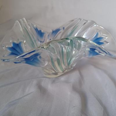 Sale Photo Thumbnail #23: Mikasa Bluebells Greenblue Glass 
Handkerchief Bowl 7 3/4" 
Made in Germany
