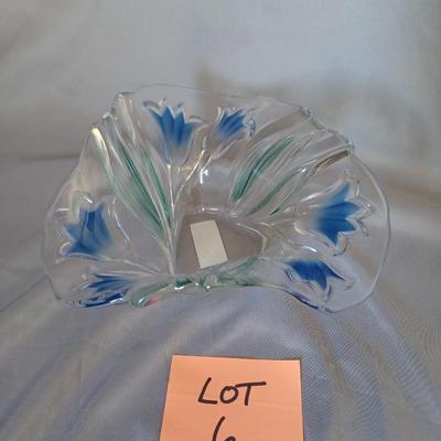 Sale Photo Thumbnail #27: Mikasa Bluebells Greenblue Glass 
Handkerchief Bowl 7 3/4" 
Made in Germany