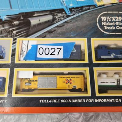 Life like N Scale Con Rail Train Set untested