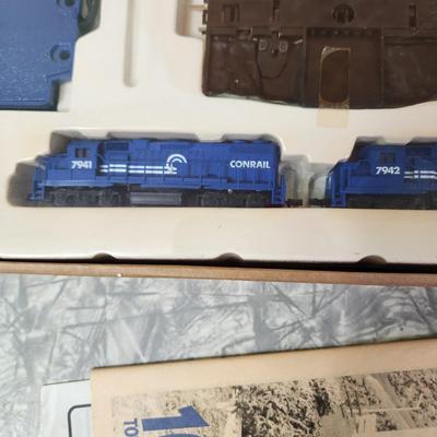Life like N Scale Con Rail Train Set untested