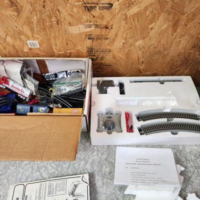 Lot of HO Railroad Trains Cars