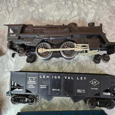 Lot of Lionel Trains w track Untested