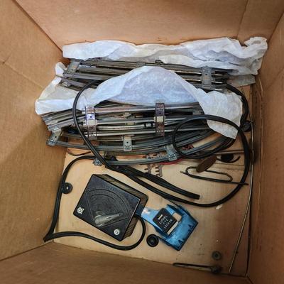 Lot of Lionel Trains w track Untested