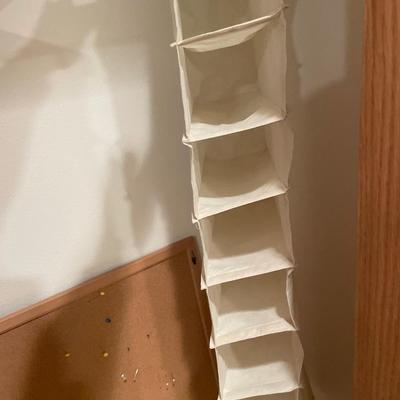 Hanging organizer and Cork board