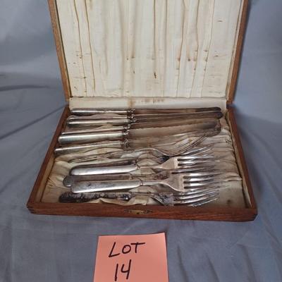 Sale Photo Thumbnail #80: vintage 1847 Hacketts Diamond Warranted 12 DTW, Roger's Bros Silverware set with box 6 forks and 6 
knives