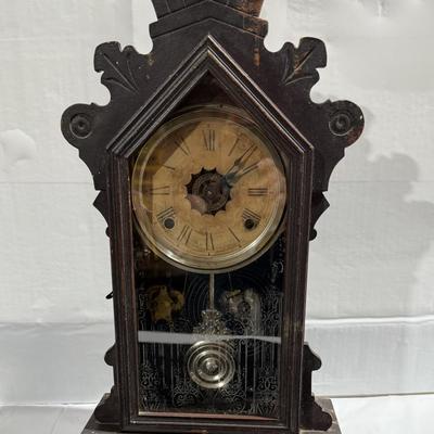 Vintage Antonia Mantle Clock (1800-1900s)