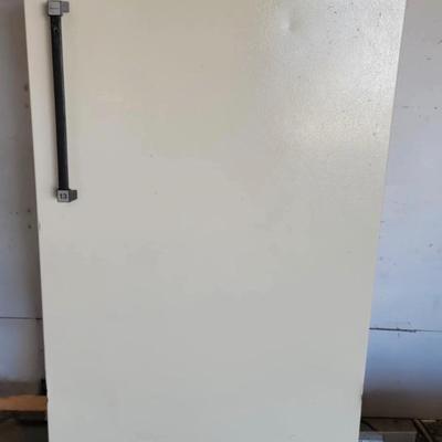 Freezer, works great, older unit