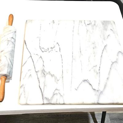 Modern Marble Rolling in and Board Set