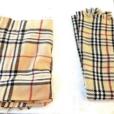 2 Scarf Lot