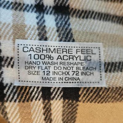 2 Scarf Lot