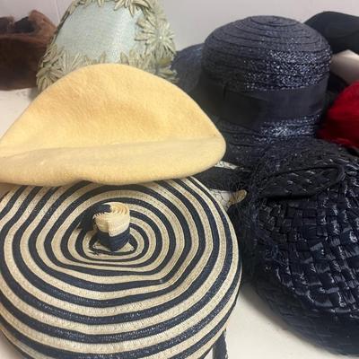 Vintage Women’s Hats