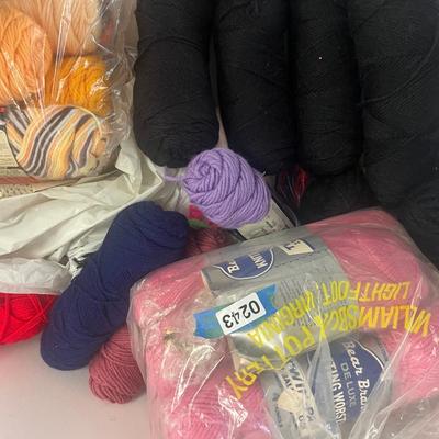 Yarn Lot 243 assortment of colors