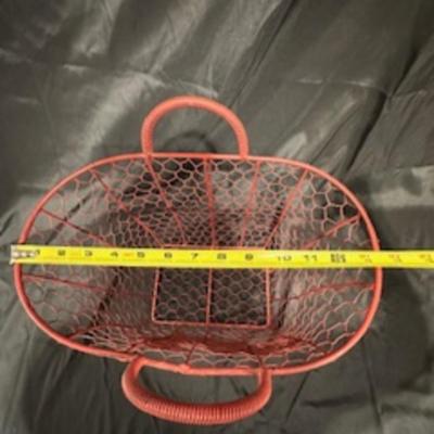 ROOSTER WIRE BASKET