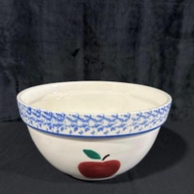 APPLE THEMED KITCHEN ITEMS