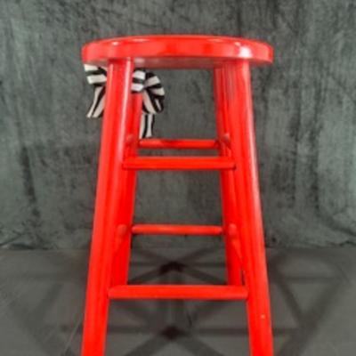 PAINTED ROOSTER STOOL