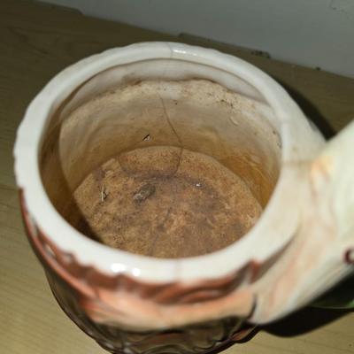 Ceramic mugs