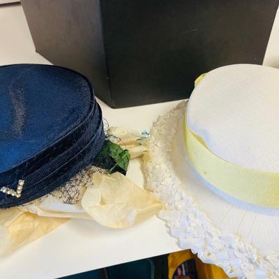 Vintage Women’s Hats