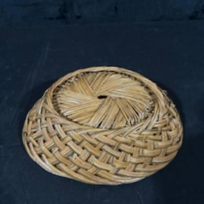 DECORATIVE BASKETS