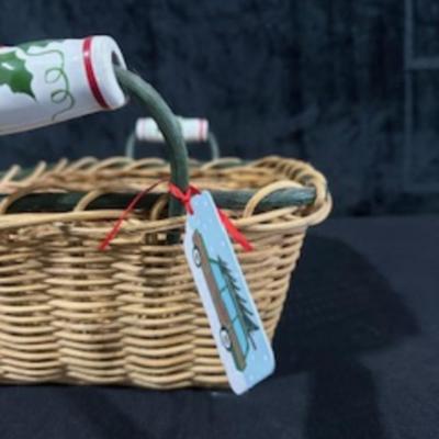 DECORATIVE BASKETS