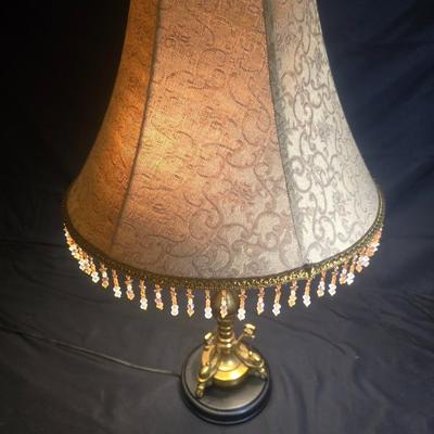 BRASS BASE DOUBLE LIGHTED LAMP, VANITY MIRROR, 2 NECKLACES AND A PURSE