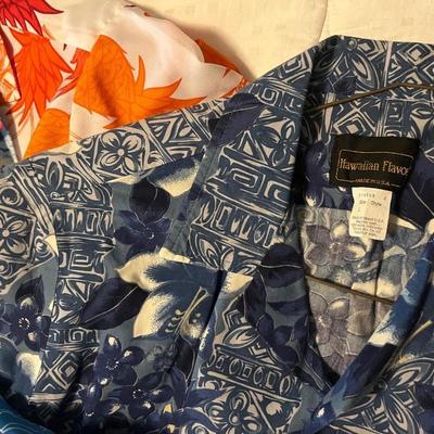 Men’s Tropical Floral shirts. Sizes M & L