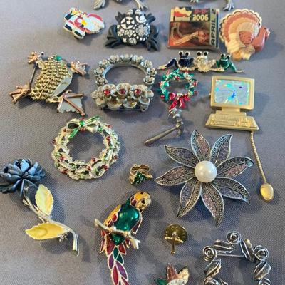 Costume Jewelry Lot