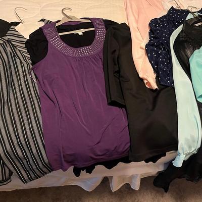 Women’s Blouses. Sizes 14,16,18
