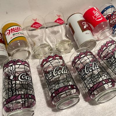 Beer Glasses & Coke Glasses vintage