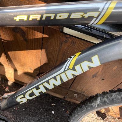 Men’s Mountain Bike Schwinn