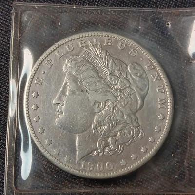 1900-S MORGAN SILVER DOLLAR