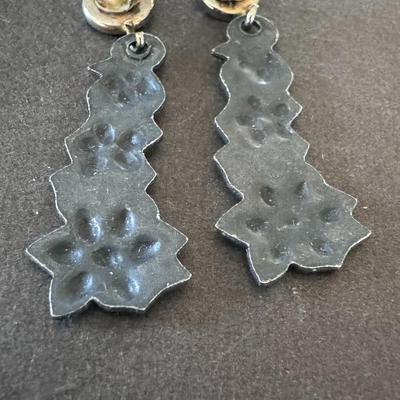 Damascene Toledo Earrings, a type of jewelry historically crafted in Toledo, Spain,