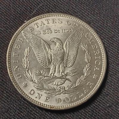1890 MORGAN SILVER DOLLAR