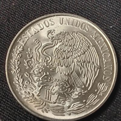 1979 CIEN PESOS .720 SILVER