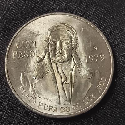 1979 CIEN PESOS .720 SILVER