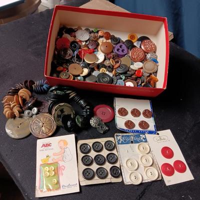 SOME VERY OLD BUTTONS