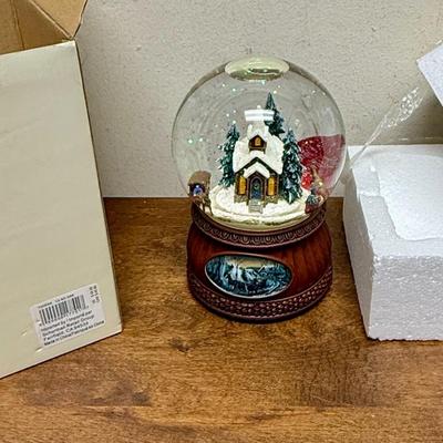 Sale Photo Thumbnail #275: In good condition with original box