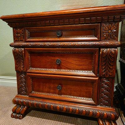 King Sleigh bed set